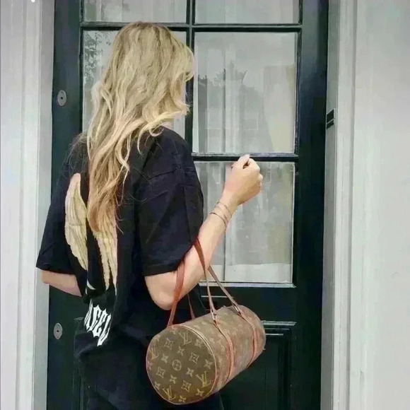 Louis Vuitton Papillon 30- EUC 100% authentic and will go to Posh, authenticity - Picture 11 of 15